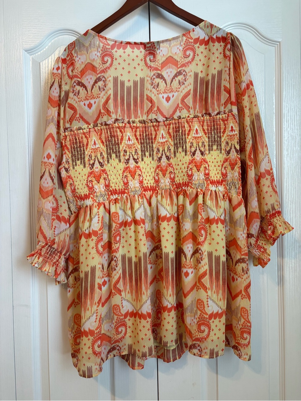 torrid Cream & Orange Paisley Smocked Peasant Tunic - Picture 6 of 7